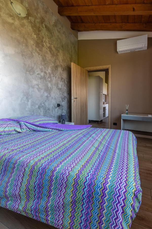 Angolo Nascosto Apartments San Fiorano Luaran gambar